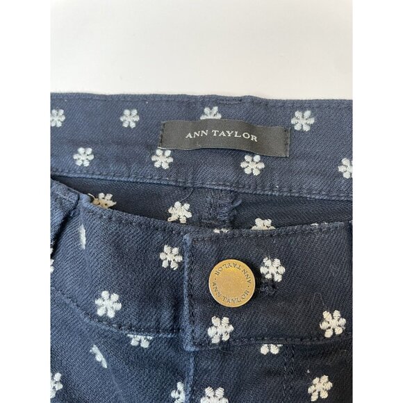 Ann Taylor navy blue snowflake jeans Small 4 Christmas Skinny Ankle Low Rise - Picture 4 of 10